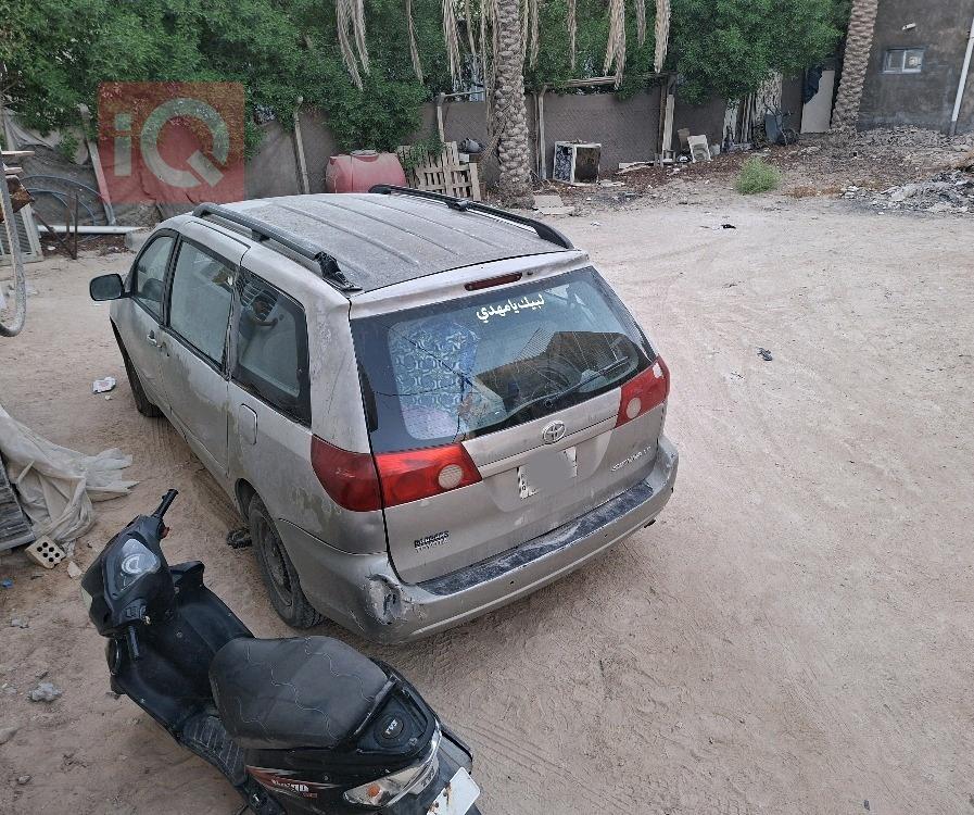 تۆیۆتا سیانا